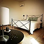 بيت ضيافة Is Scabas Guestrooms 5*