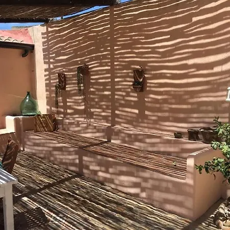 Is Scabas Guestrooms Pensión 5*