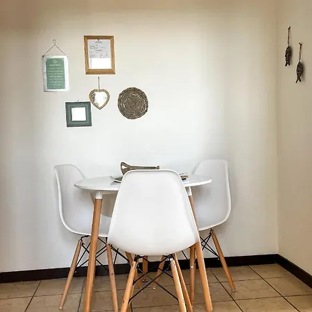 Is Scabas Guestrooms Affittacamere Solarussa