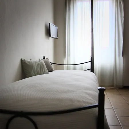 Is Scabas Guestrooms 4*