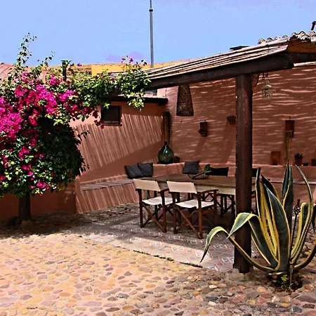 Is Scabas Guestrooms Konukevi *