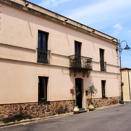 Is Scabas Guestrooms 4*