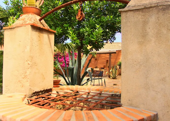 ゲストハウス Is Scabas Guestrooms Solarussa