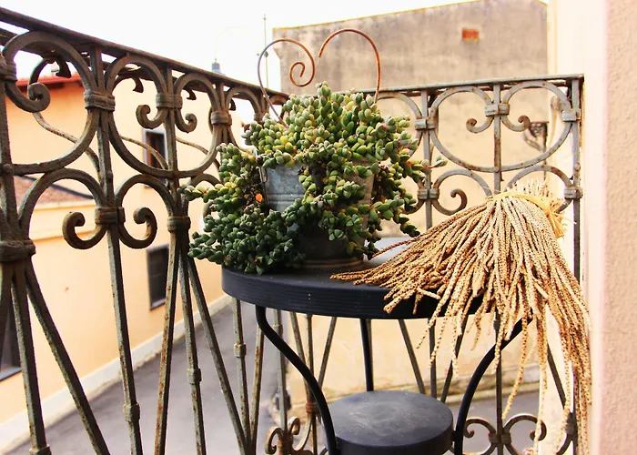 ゲストハウス Is Scabas Guestrooms Solarussa